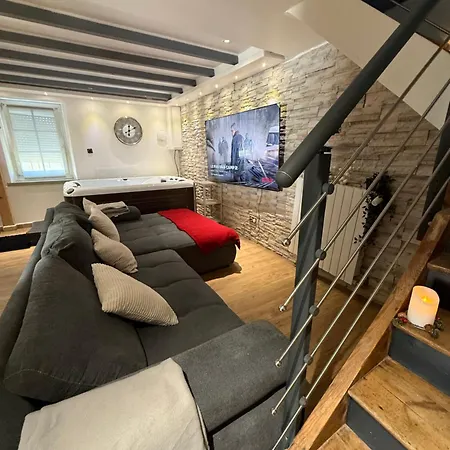 Holiday home Relaxing Maisdon-sur-Sevre